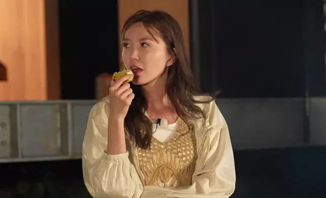 Jinny：將一個懵懂嘅自己逼住變成一個我要獨當一面嘅人。