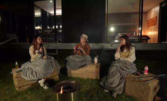 Joey亦分享了面對Hater的心態：因為鍾意你嘅人一定多過討厭你嘅人。