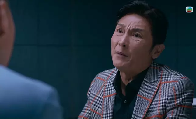 黃子恆踢爆關禮傑與吳子冲是父子，關禮傑遂將所有罪名推給兒子。