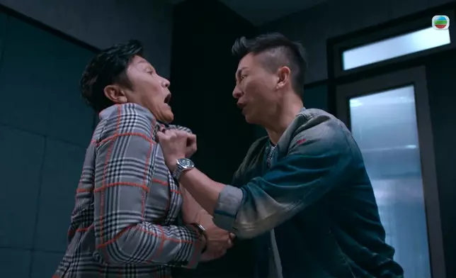 馬貫東向關禮傑逼供，後者否認派人殺李海銅。