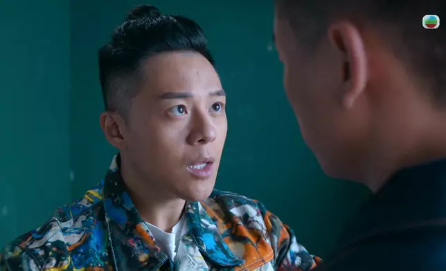 Leo對住馬貫東真係愛意滿瀉架喎。