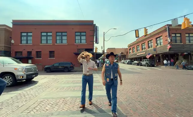 金藝瑟PD指二人相處像浪漫喜劇。Netflix圖片