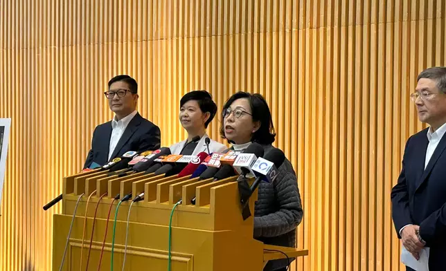 民政及青年事務局局長麥美娟。巴士的報記者攝