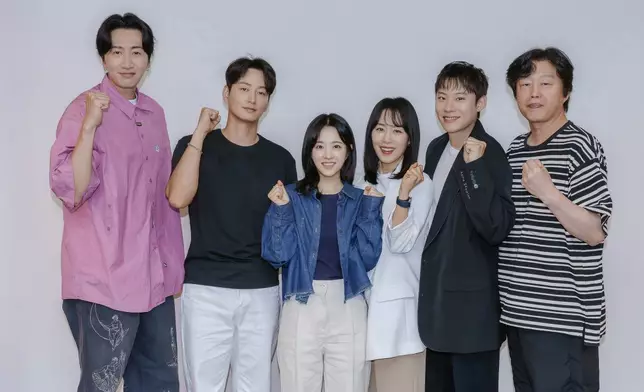 由青龍視后朴寶英、「演技天才」金聖喆，加上李光洙主演的新韓劇《賭金》。Disney＋提供圖片