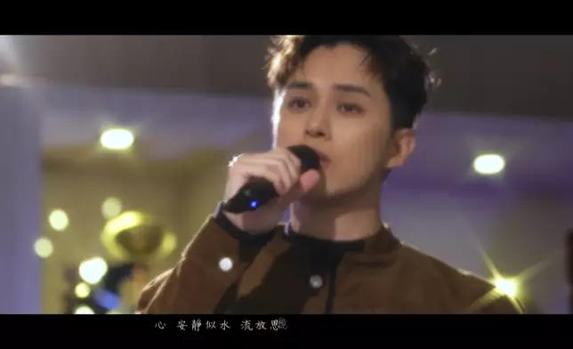 獻唱劇集《非常檢控觀》插曲《懲人淚》。