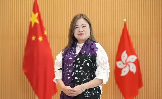 羅淑佩說過去國際社會曾有一些誤導性的報道，暗示香港可能不安全。社會需要努力地襲世界及訪客了解，香港是個安全的地方，能輕鬆選擇自己喜歡的旅遊方式 （巴士的報記者攝）