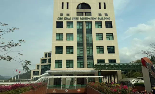 教大。巴士的報記者攝