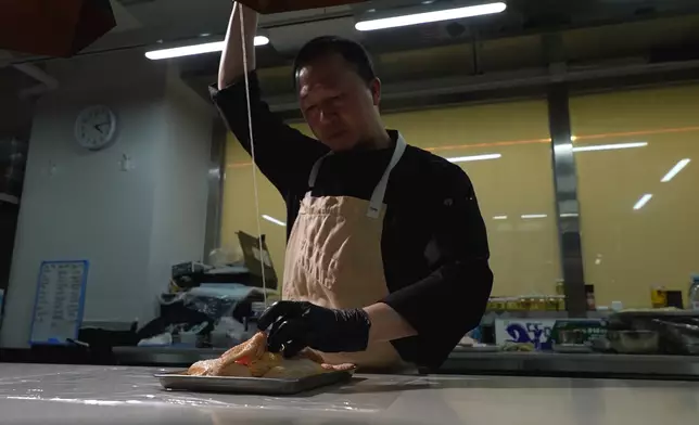 佛跳牆炸子雞製作過程繁複。