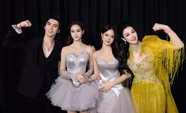 鍾麗緹微博圖片