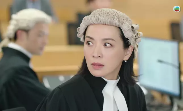 佘詩曼與陳煒出名好戲，但劉倬昕未有被兩人壓倒。