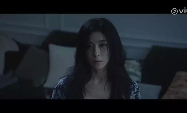 河智苑飾演頂級女星秋尚雅。Viu提供圖片