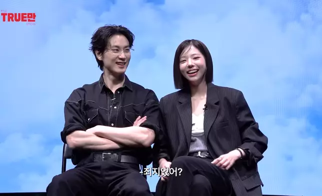 金高恩與趙珆乾互動充滿曖昧氛圍。影片截圖