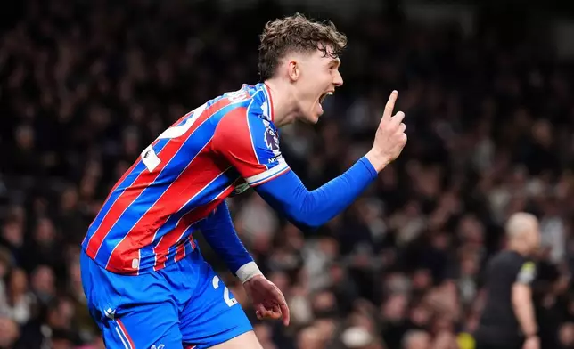 水晶宮球員祖根史特蘭拿臣在2026年3月5日周四，倫敦舉行的英超足球賽事中慶祝入球。AP圖片