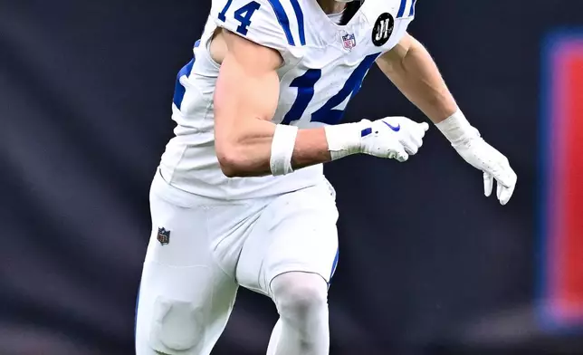 資料圖片：2026年1月4日，印第安納波利斯小馬接球手派雅斯（Alec Pierce）在對陣侯斯頓德州人的賽事中跑動。(美聯社圖片/Maria Lysaker) AP圖片