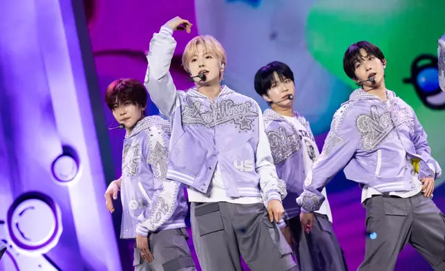 成員們一連演唱多首歌曲。主辦單位提供圖片