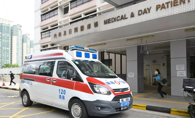 ​「大灣區跨境直通救護車試行計劃」即日起正式實施雙向轉運安排。 政府新聞處圖片