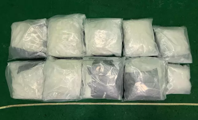 第三宗案件中檢獲的懷疑氯胺酮。 政府新聞處圖片