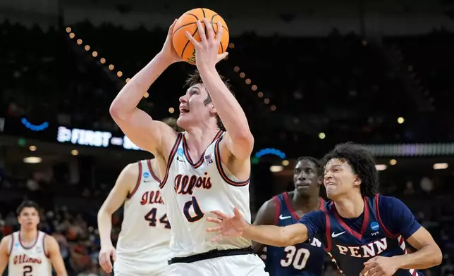 伊利諾大學前鋒大衛米爾科維奇（David Mirkovic）（0號）在2026年3月19日周四於南卡羅來納州格林維爾舉行的NCAA大學籃球錦標賽首圈上半場，對陣賓夕凡尼亞大學時投籃。 (美聯社圖片/布林安德森 Brynn Anderson) AP圖片