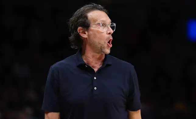 鷹隊主教練史尼達（Quin Snyder）。AP圖片