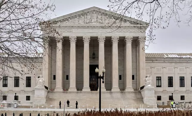 資料圖片：2026年2月6日，最高法院在華盛頓被拍攝。(美聯社圖片/Rahmat Gul) AP圖片