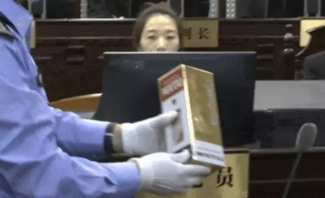 男子豪擲38萬人民幣買107箱低價茅台全屬假貨，單瓶進價成本僅100元。網上圖片