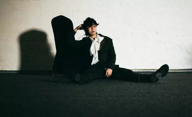 為入戲收集朋友獨狂感情經歷。