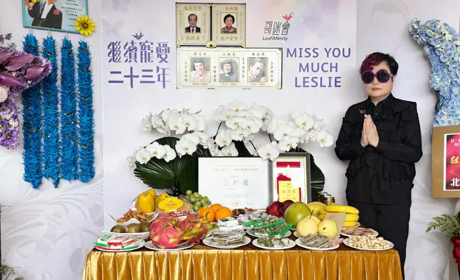 今日（4月1日）是張國榮（哥哥）逝世23周年，陳淑芬（陳太）與兒子陳家豪、哥哥生前好友連炎輝等，聯同超過五百位來自世界各地的「哥」迷，齊集沙田寶福山送上祝福。