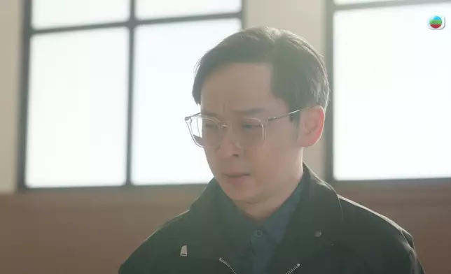 鄧智堅層遞式喊戲極之出色。