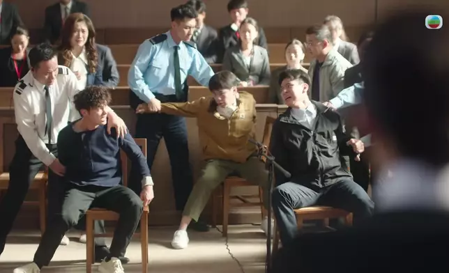 劉頌鵬與袁詠儀在這個個案中同樣表現亮麗。