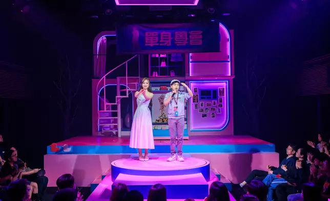 陳恩碩和海兒謝幕