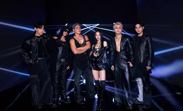 SB19與C-pop天后蔡依林