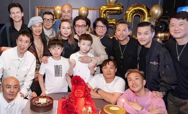 蘇永康近日為太太舉行盛大生日派對。