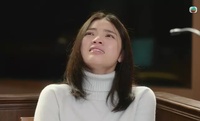 呢幕又喊又笑、哭笑不得嘅演繹，相當Impressive。