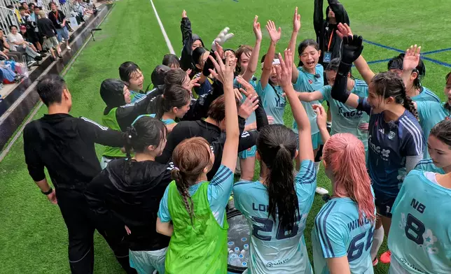 螢花女子足球隊