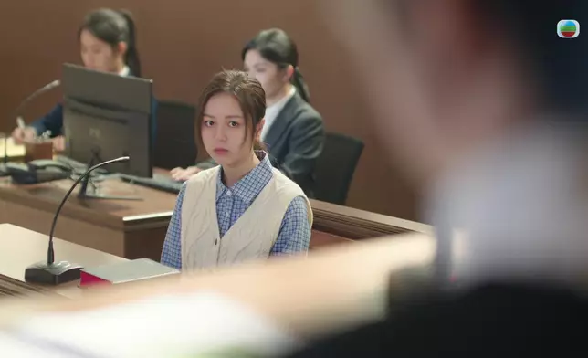 之前喺《麻雀樂團》有亮麗表現嘅Karen，今次演繹同樣到位。