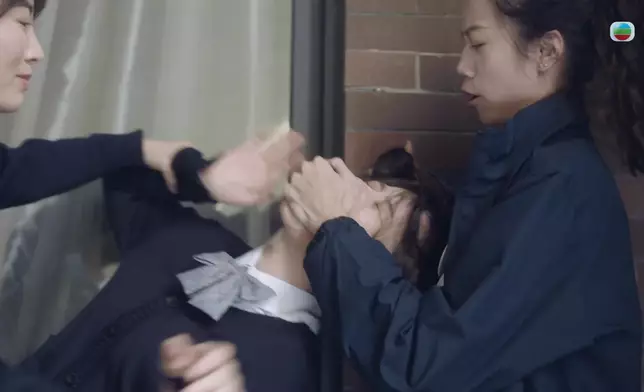 啲欺凌場面拍得好逼真，亦因為咁更加有警誡同埋警世效果，呢啲都係全靠台前幕後嘅用心同努力。