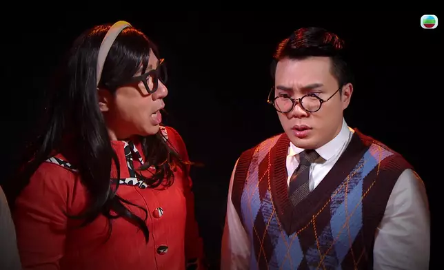 晚呢集，古佩玲、陳浚霆同單立文都會盡情咁角色扮演，豹哥呢身造型一睇就知有笑料，萬勿錯過。