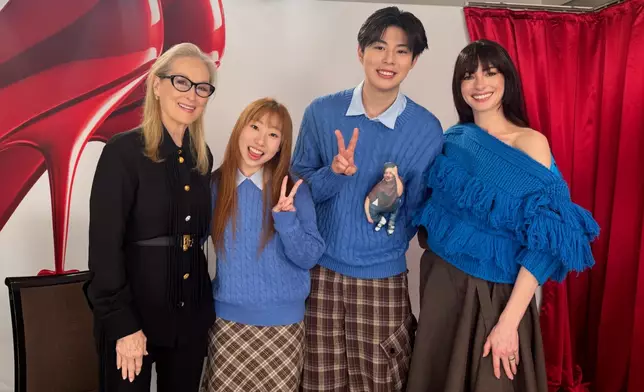 朱Mic與麗英訪問兩位女主角。