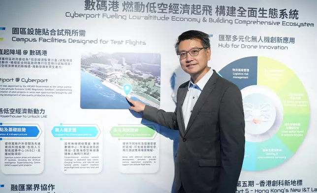 冠忠業務發展總監吳義君。巴士的報記者攝