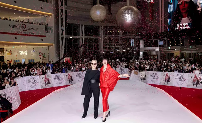 BVLGARI全球品牌大使Anne Hathaway佩戴BVLGARI珠寶，閃耀現身首爾《穿 PRADA的惡魔 2》首映禮紅地毯。