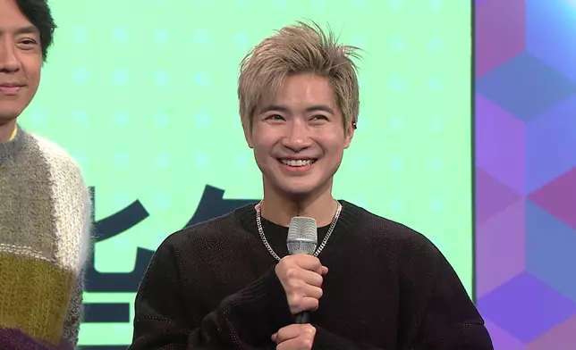 Lucas笑容真係好燦爛。