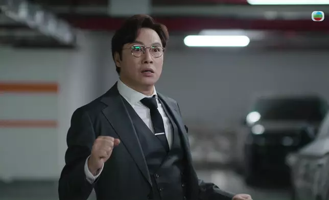 阿佘同阿譚呢段單憑眼神微表情互動、「無聲勝有聲」嘅場口好好睇，唔少網民都希望光正同言官可以復合。