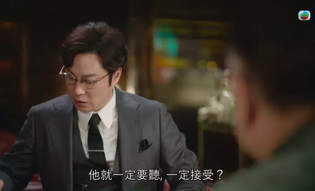 呢場酒吧Man’s Talk，阿譚同許紹雄嘅互動又係一絕。