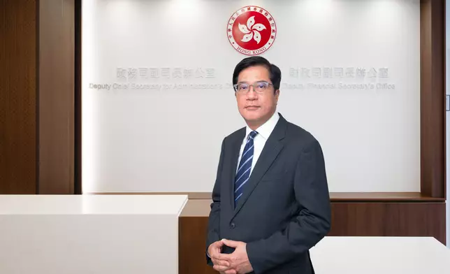 黃偉綸說，香港提供安全和穩定的投資環境，加上聯通內地龐大市場，是國際避險資金實現多元資產配置的理想平台。