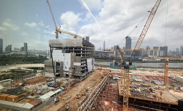 超過50名立法會議員考察北部都會區河套香港園區。吳傑莊FB圖片