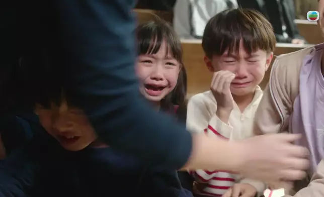 喺呢個個案，綠葉演員曾慧雲好好戲，而小演員亦都好搶好可愛。