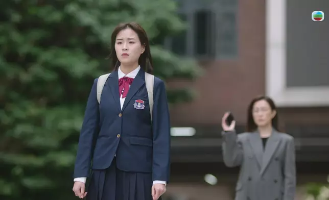 好彩佢哋喺呢一場終於和解咗。