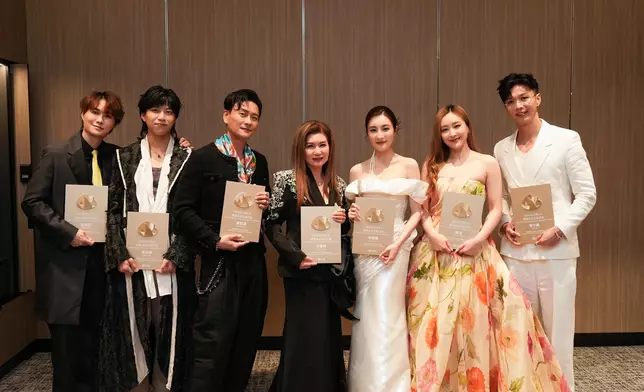 胡鴻鈞、吳業坤、黃宗澤、樂易玲、林夏薇、陳瀅、李爾晨