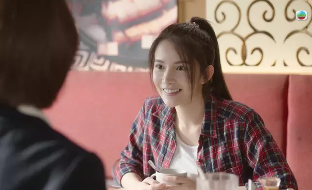 陳若思少女起上嚟亦好有說服力，難怪網民話佢「天使魔鬼混合體」。