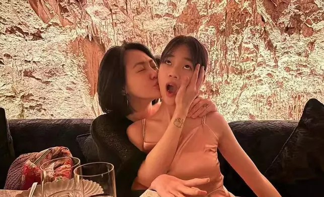 許老三向來古靈精怪。